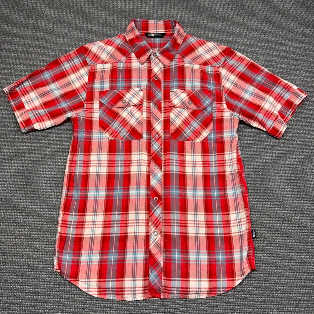 The North Face Mens Red Plaid Short Sleeve Snap Front Western Shirt Small 9307